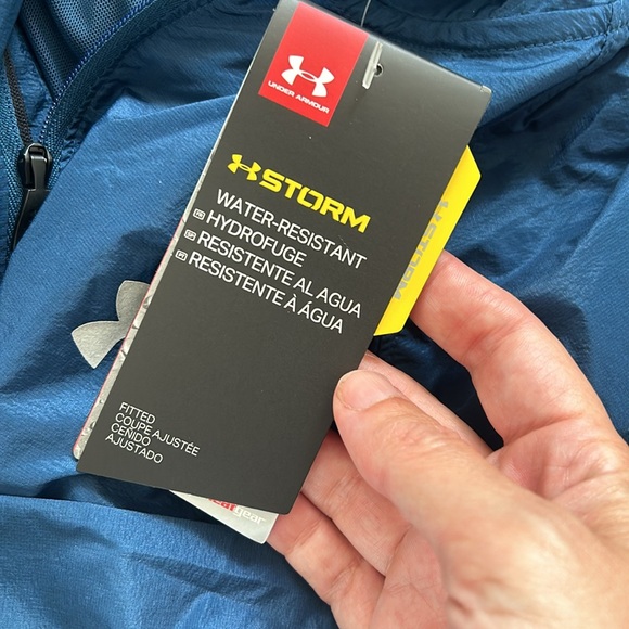 Men’s Under Armour Storm Run Jacket, new with tags - Picture 3 of 3